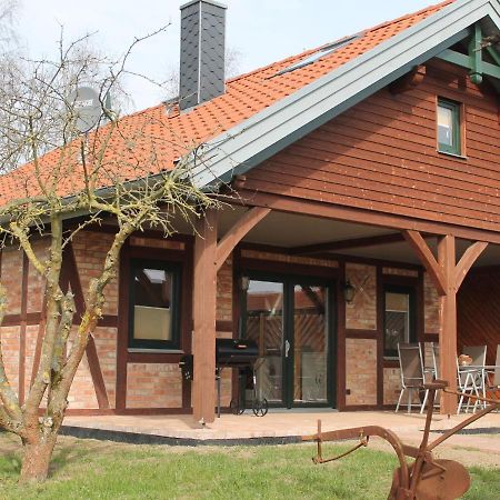 Comfy Farmhouse In Brusow With Garden Kropelin Екстер'єр фото