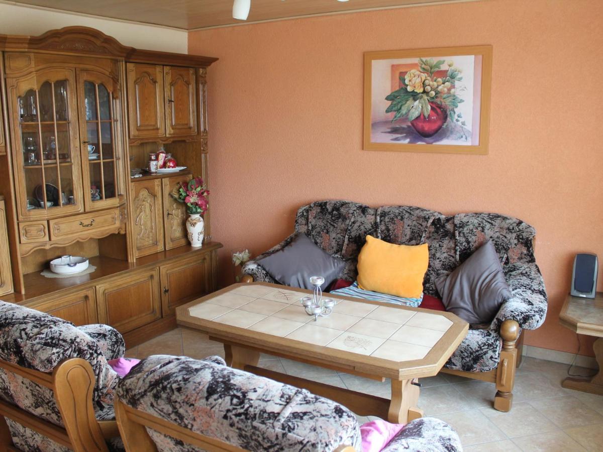 Comfy Farmhouse In Brusow With Garden Kropelin Екстер'єр фото