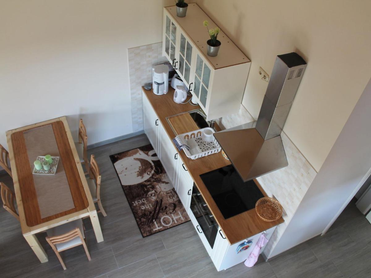 Comfy Farmhouse In Brusow With Garden Kropelin Екстер'єр фото