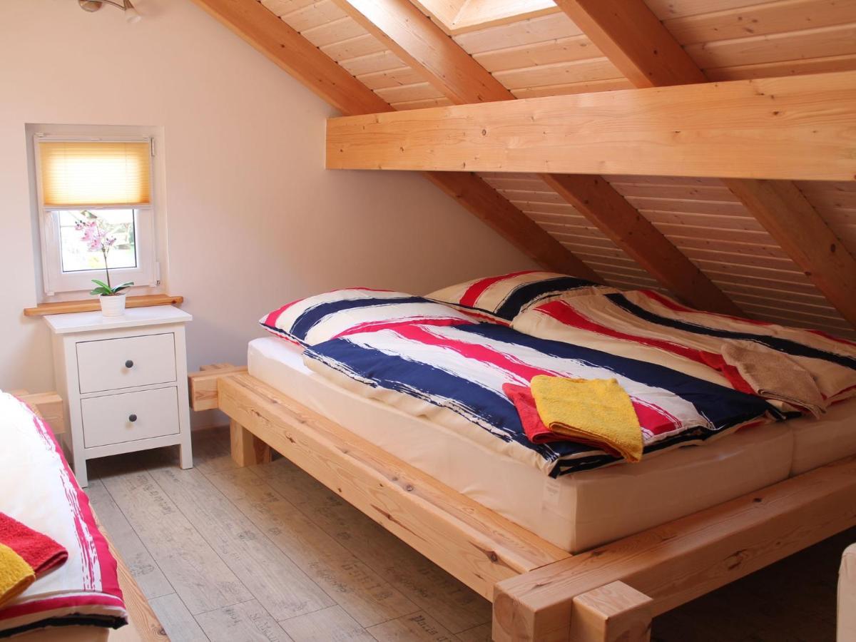 Comfy Farmhouse In Brusow With Garden Kropelin Екстер'єр фото